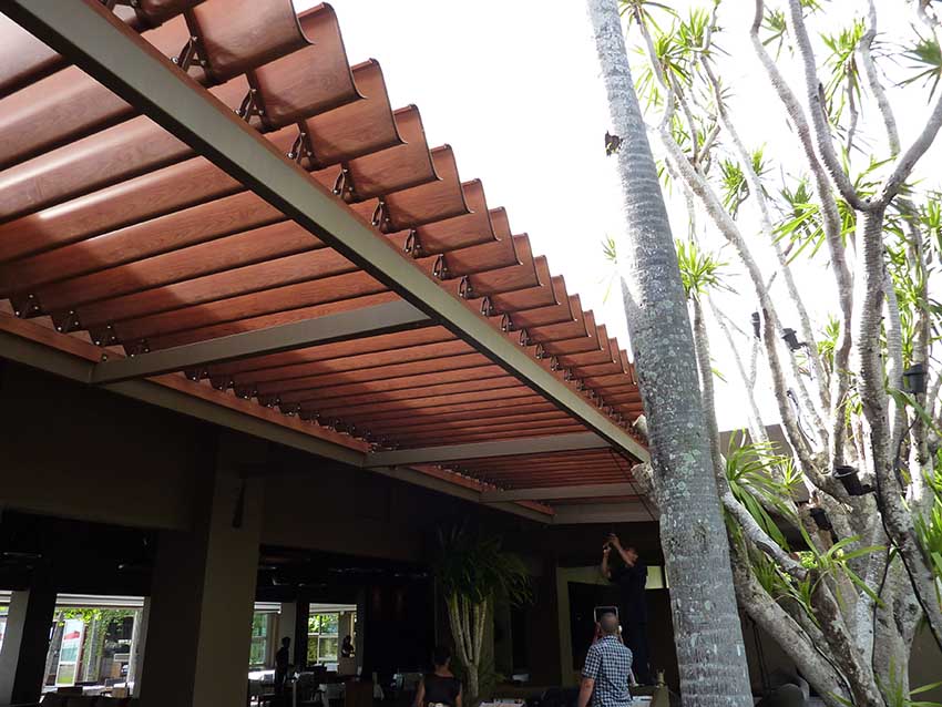atap-teras-aluminium-sun-louvre.jpg